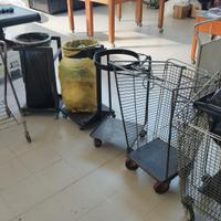 Ceste/carrelli pattumiera con ruote