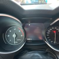 Alfa Romdo Stelvio 2.2 210 CV Q4 B-tech 2020