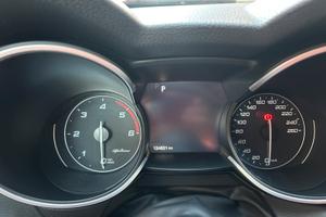 ALFA ROMEO STELVIO Q4 210 CV - REALIZZO IMMEDIATO