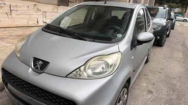 Peugeot  107  5 porte