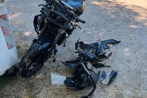 pezzi di ricambio zx6r 2009