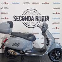 Vespa 300 GTS hpe Super Tech