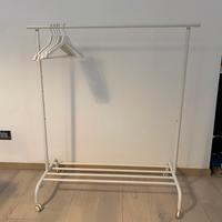 Rastrelliera appendiabiti Ikea