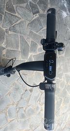 Monopattino elettrico Segway Ninebot e 2