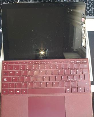 Surface Go| 128GB /8 RAM | LEGGERE ATTENTAMENTE 