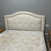 Materasso e testiera