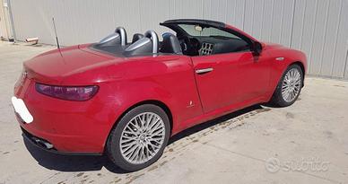 Alfa romeo spider 3.2 jts q4 exclusive