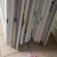 2 infissi porta finestra 2 ante in PVC