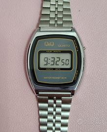 By Citizen Orologio Q&Q Vintage 