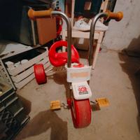 Triciclo con manubrio Americano carica 101