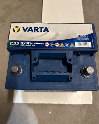 Batteria auto VARTA