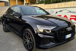 Audi Q8 50 TDI 286 CV quattro tiptronic Sport