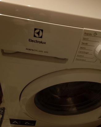 Lavatrice Electrolux slim 6kg classe a+++