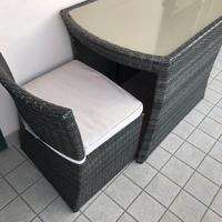 Tavolo e 2sedie in rattan