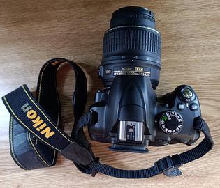 Macchina fotografica Reflex Nikon D3000