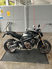 Honda cb650r e-clutch 2025