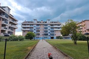 Trilocale in contesto residenziale