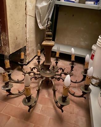 Lampadario stile 1900