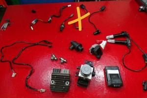 SENSORI CENTRALINA DUCATI HYPERMOTARD 821 SP