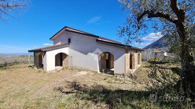 CASA INDIPENDENTE A MELIZZANO