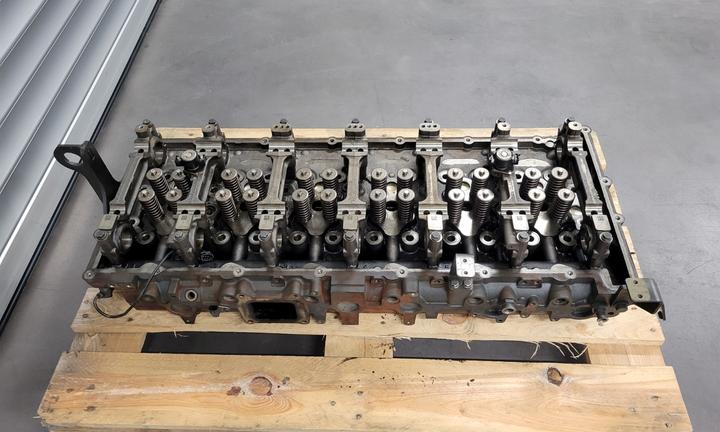 Testata DAF 106 EURO 6 MX11 H2 340 450 cv 2017 ->