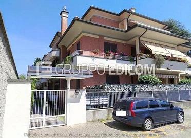 Immobile in asta di 101 m² con 3 locali e box auto