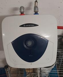 Boiler  elettrico  10 L  ARISTON 
