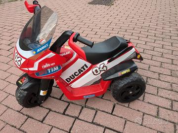 Moto Peg Perego ducati per bambini - come nuova