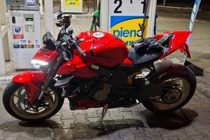 Ducati SteeetFighter V4 