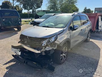 Peugeot 2008 BlueHDi 120 S&S Allure