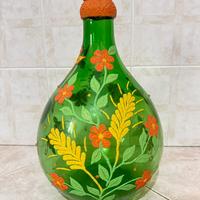 Vaso di vetro dipinto a mano