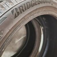 BRIDGESTONE BLIZZAK LM005