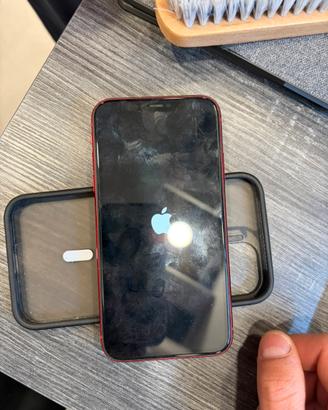 Iphone 11 red