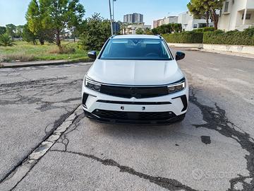 Opel Grandland GSLine 1500 Ecotec solo 16900 km