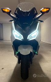 Honda Forza 350 Deluxe