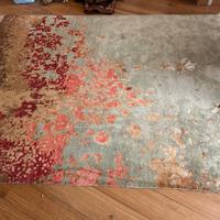 Tappeto in tessuto pregiato