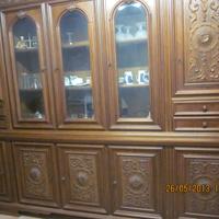 Mobile in stile antico, lavorazione rifinita.