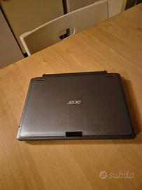 Acer One S1002