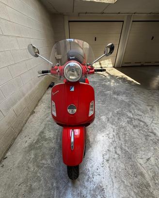 Vespa GTS 250 ie (2006)