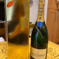 Champagne Moet & Chandon