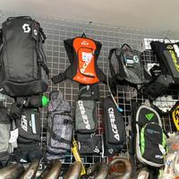 CAMELBAG MARSUPIO ZAINO BORSONE TROLLEY