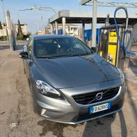 Volvo V40 R-Design 2.0 2016