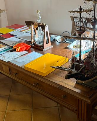 Tavolo rustico in legno 8 posti