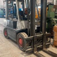 Carrello elevatore OM 35qli diesel