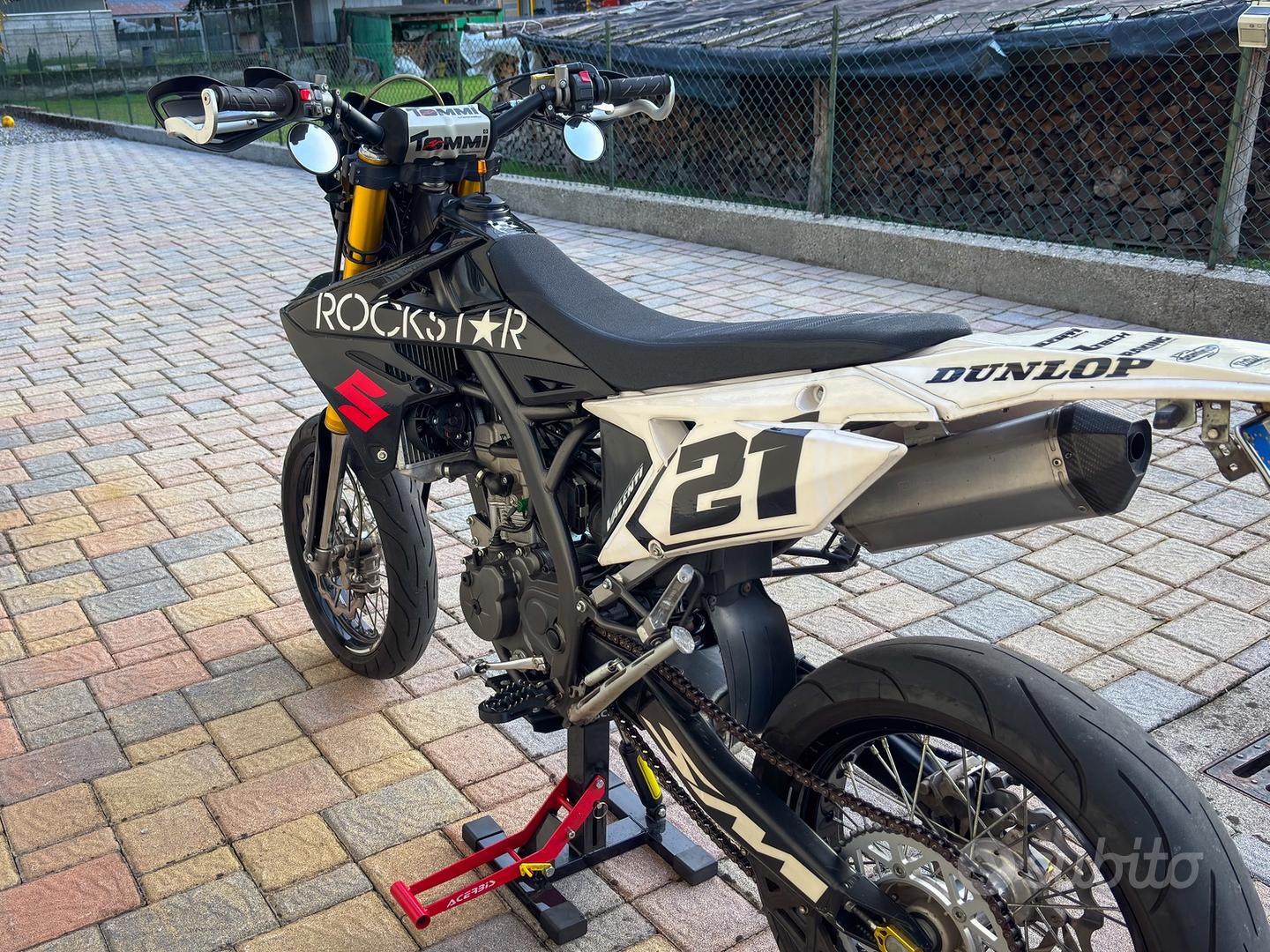 Enduro Valenti Sm 125 Z Usato Suzuki Valenti SM 125 Usata In Vendita