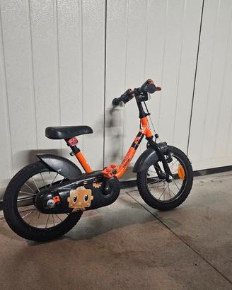 bici b twin + rotelline originali 