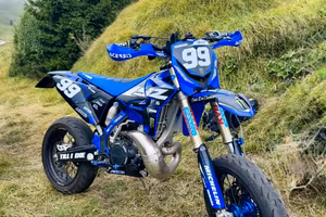 yamaha yz 250 motard