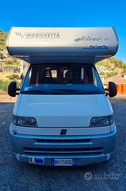 Camper mansardato Mobilvetta