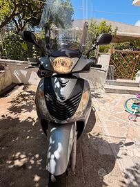 Sh 125