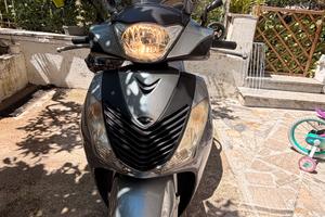 Sh 125